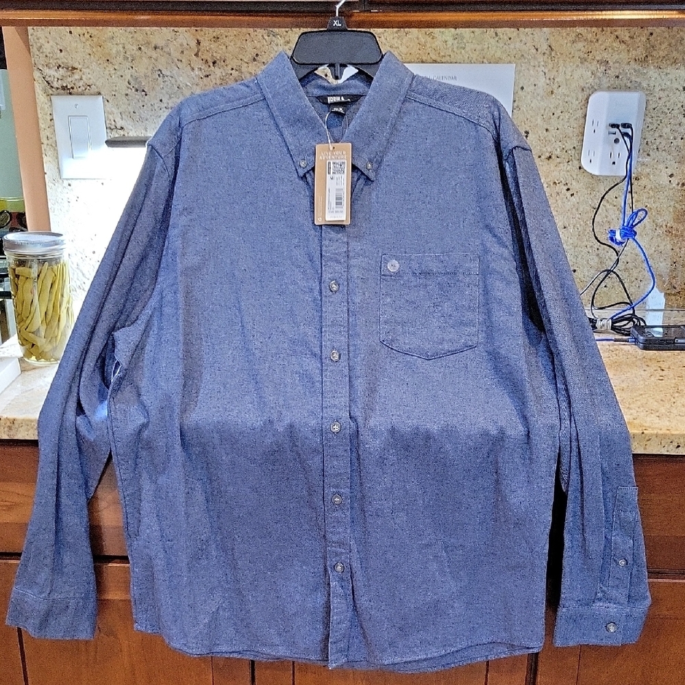 Eddie Bauer Blue Casual Button Down Shirt